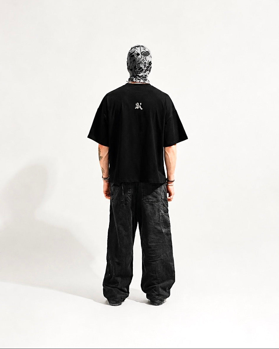 BLACK RISKY BOX-FIT TEE