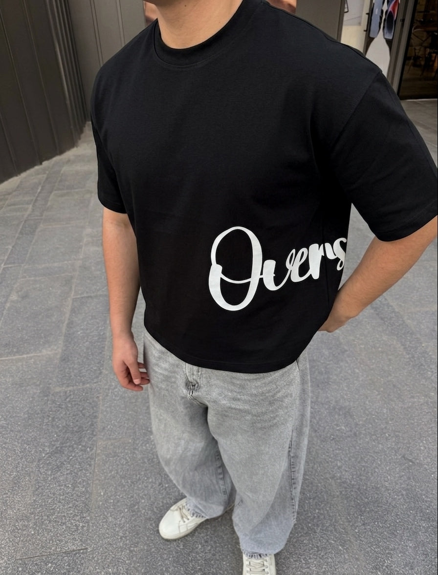 BLACK OVERSELF BOX-FIT TEE