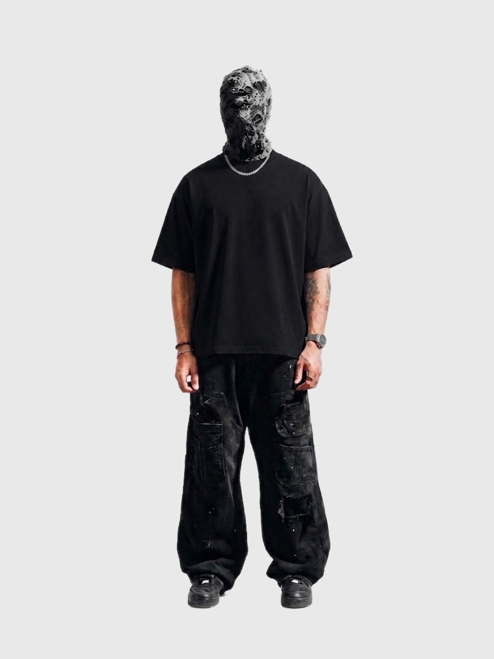 BLACK BASIC BOX-FIT TEE